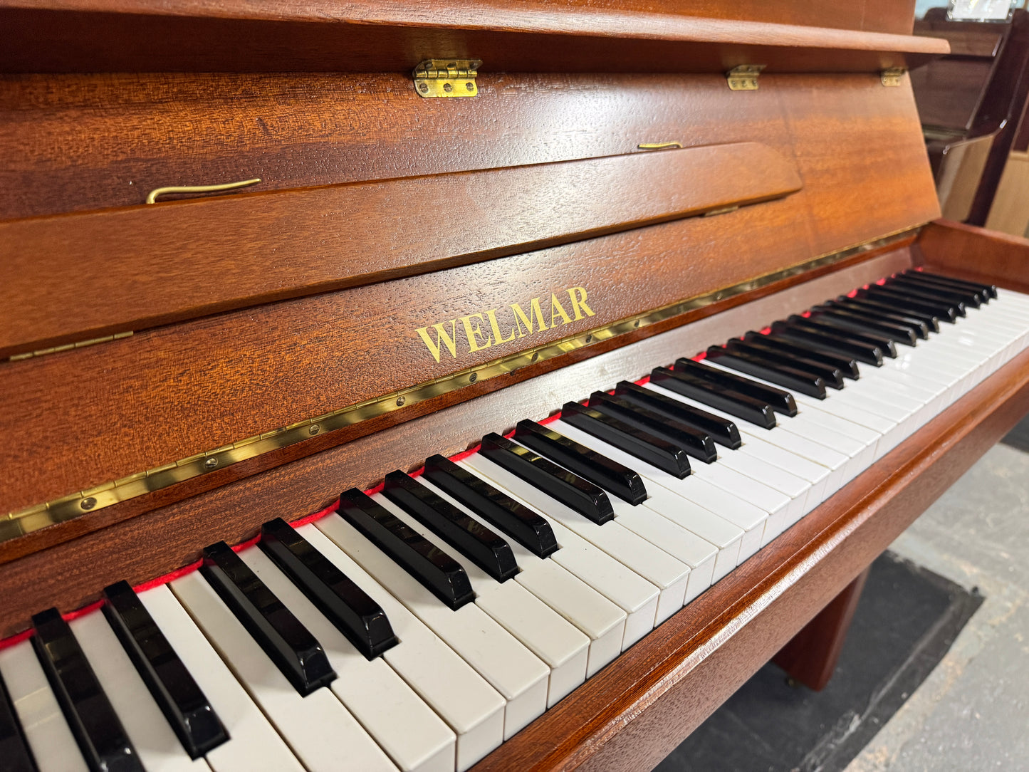 Welmar Upright Piano