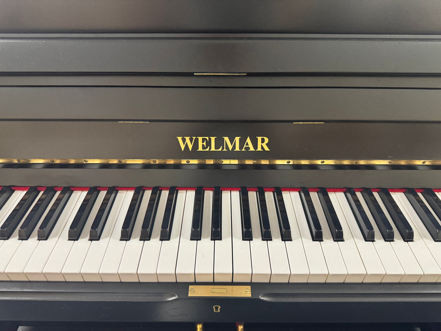 Welmar Upright Piano