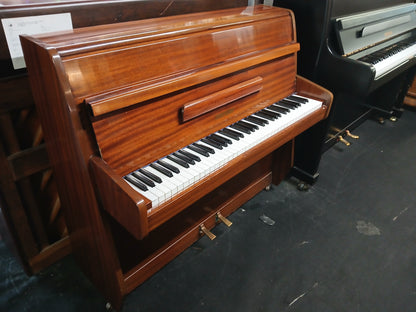 Zender 6 Octave Upright